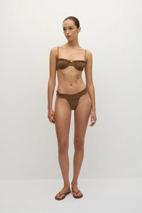  Trajes de baño para mujer | Faithfull The Brand Esterel Bikini Bottom color arcilla