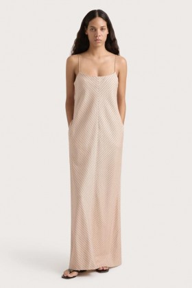 Robes pour femmes | Robe longue Elyna à fines rayures, couleur grenat et rose poudré, de Faithfull The Brand